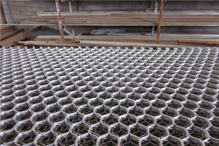 Refractory Lining Stainless Hexmetal Grating / Hexmetal / Hexmesh Supplier Form China
