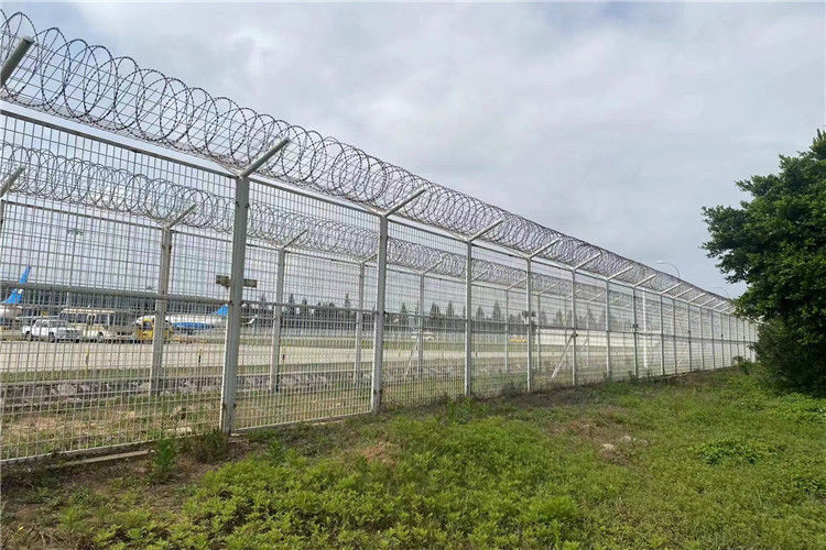 PVC Coated Airport Security Fencing BTO 22 Prison Barbed Wire Fence