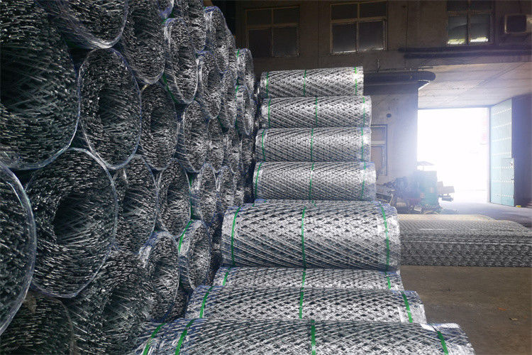 Hot Dip High Security Razor Barbed Wire Mesh Panel Fence Razor Wire Mesh Fence Form China Factory