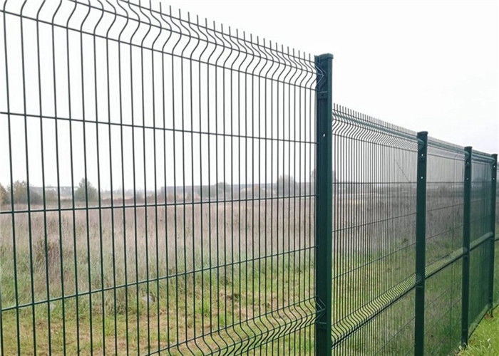 1.8m Welded Wire Mesh Fencing Plastic Film Package Powder Coated